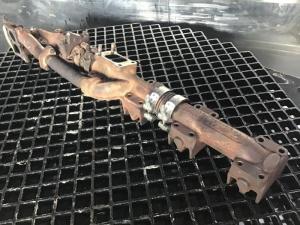 Liebherr Auspuffrohr